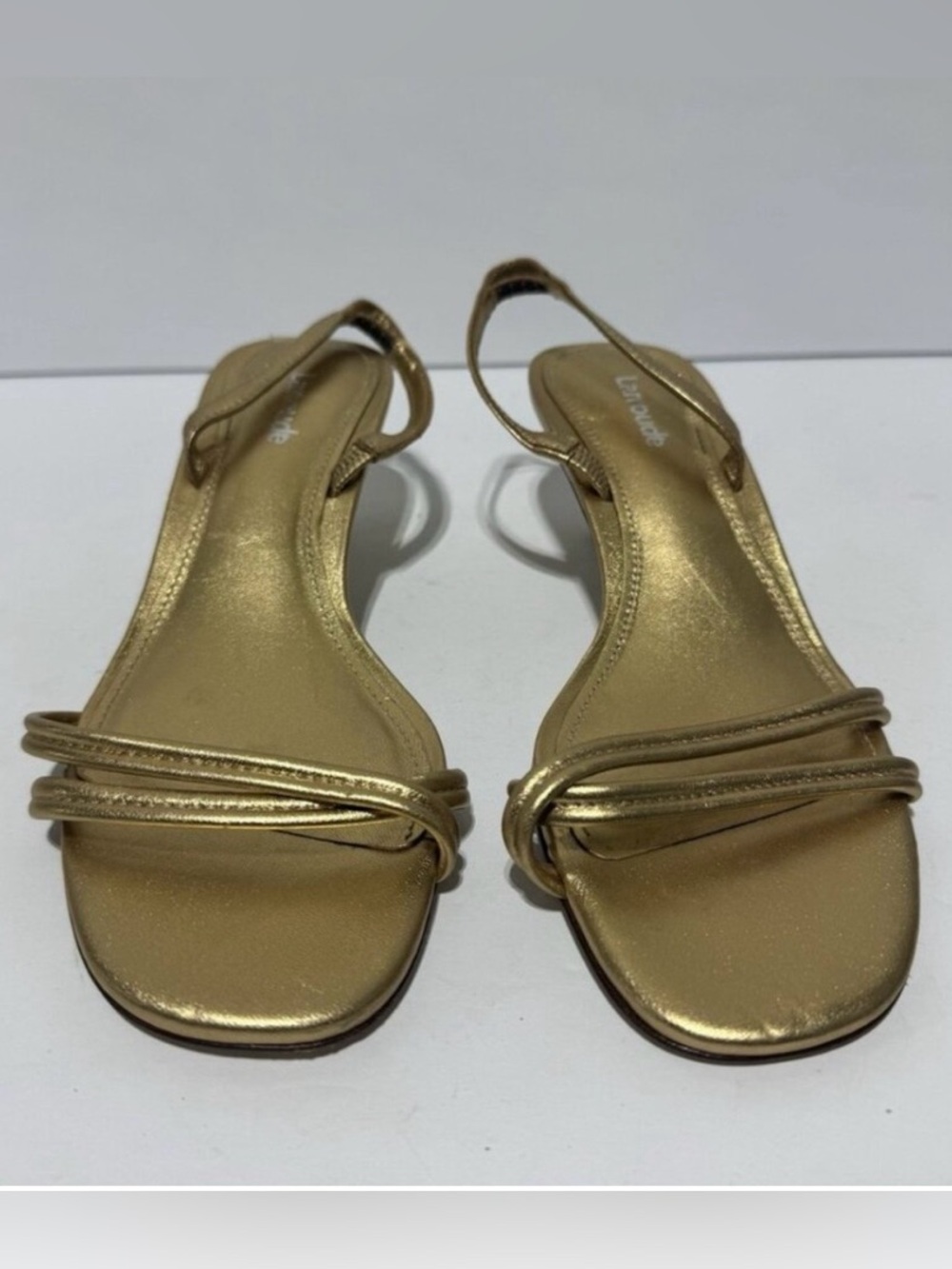 Larroude ~  Annie
Sandal Gold Size 6 M - Picture 3 of 5